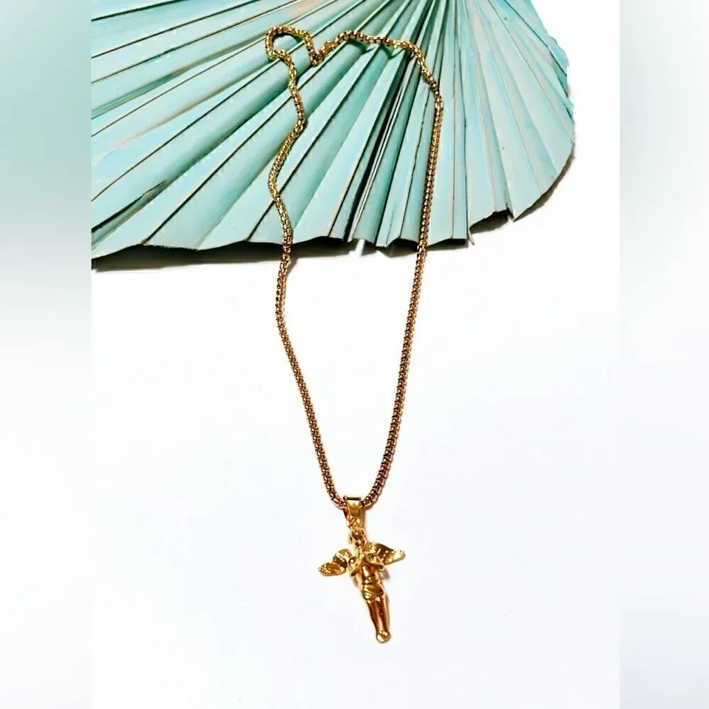 Gold angel pendant necklace  S207